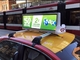 屋外のLED表示P4 P5 P6.67タクシー トップの広告の移動表記の高い明るさIP65 4G/USB制御 サプライヤー