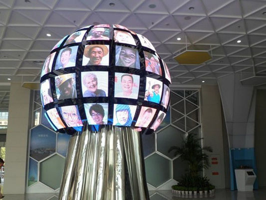 中国 高い定義によって導かれるスクリーンの球、P4 SMDのフル カラーの曲げられた導かれた表示 サプライヤー