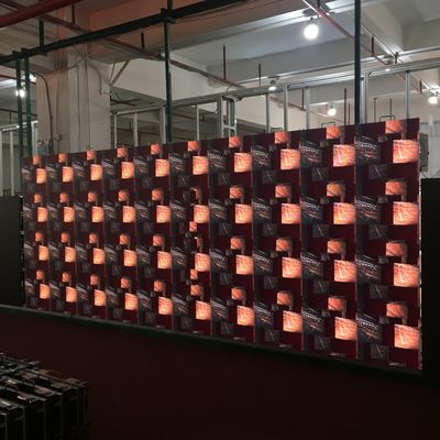 良質のLED表示P2.5屋内TVのsdudio SMDのフル カラーの壁のvediosモジュール320x160mmアルミニウム キャビネット480x480mm