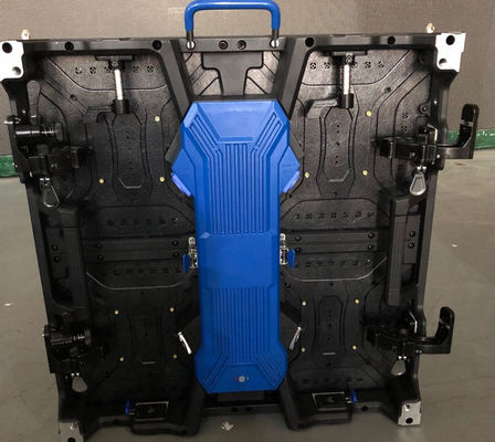 P3.91レンタルLED表示4.81はPantallasコンサートの催し物のカーブのラジアンを15-90度導きました