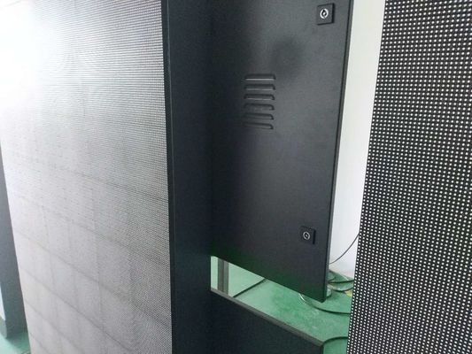 導かれた広告板屋外P5モジュールのSize160x160mmによってカスタマイズされる鉄の赤い灰色の黒いキャビネット